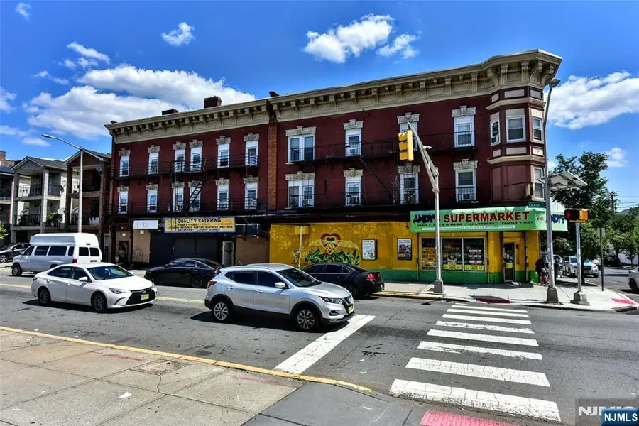 188-190 Carteret Avenue, Jersey City, NJ 07305 - #3