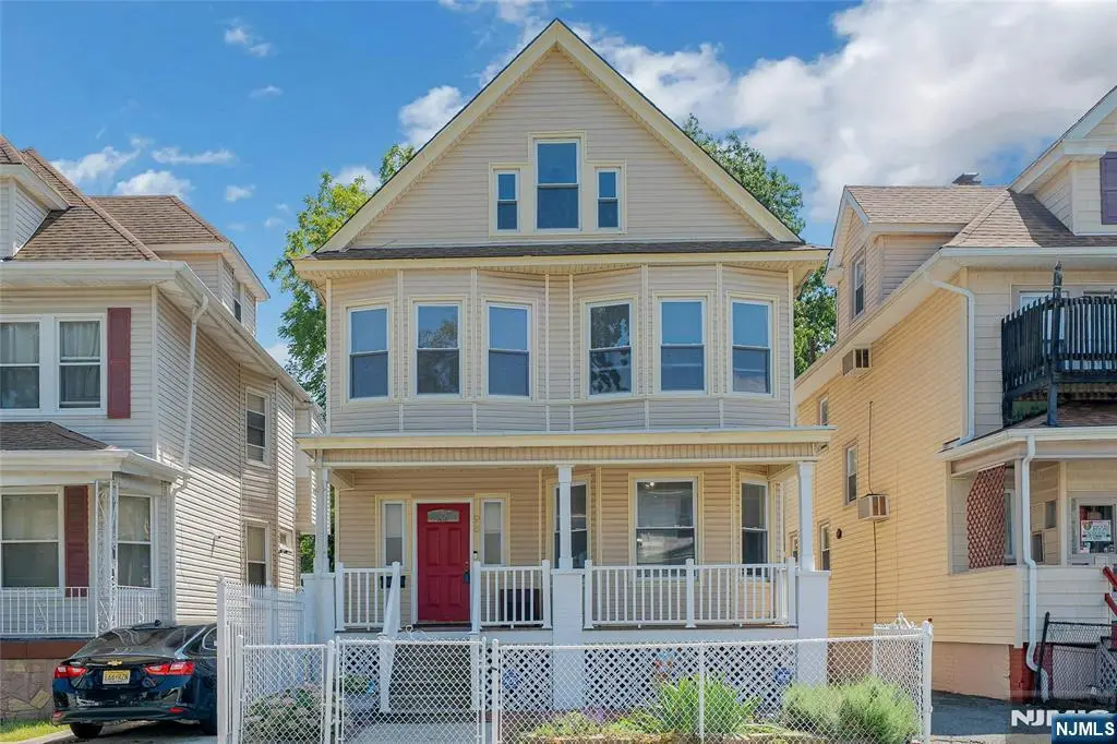 98 22nd Street, East Orange, NJ 07017 - #1