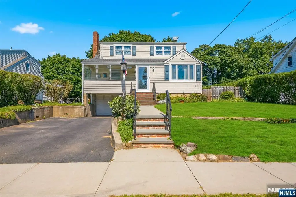 71 Schuyler Avenue, Pompton Lakes, NJ 07442 - #1