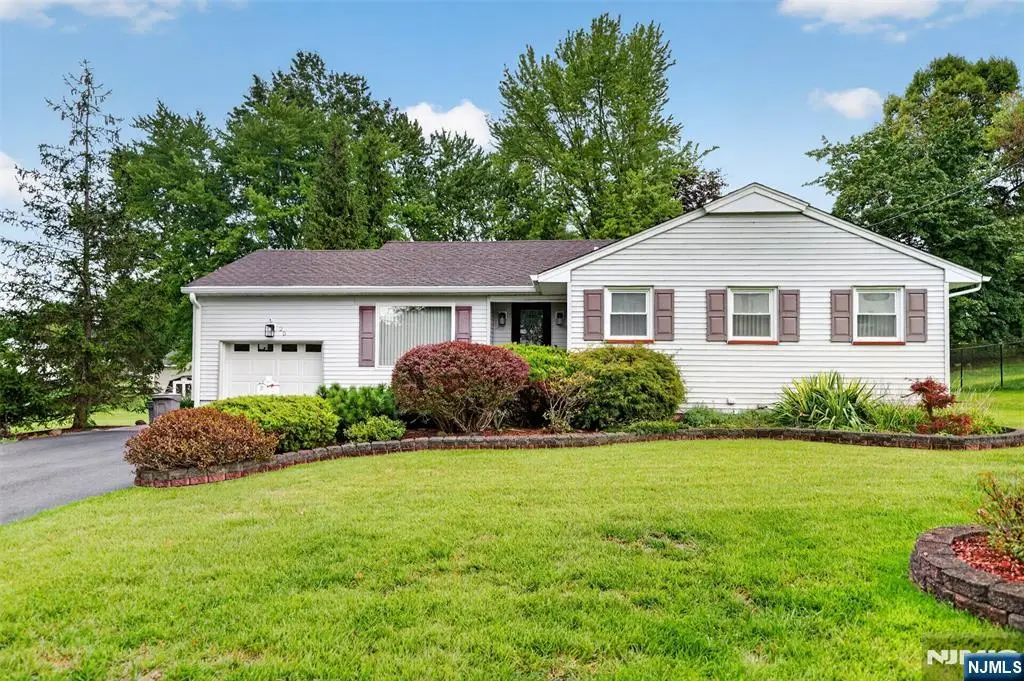 25 Normandy Drive, Wayne, NJ 07470 - #1