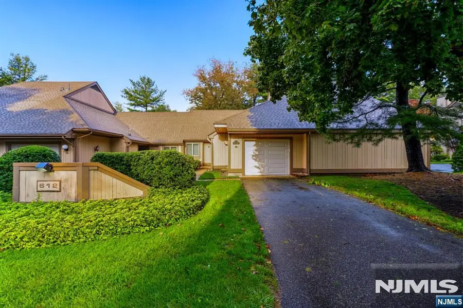 612 Sugarbush Court B, Wyckoff, NJ 07481 - #2