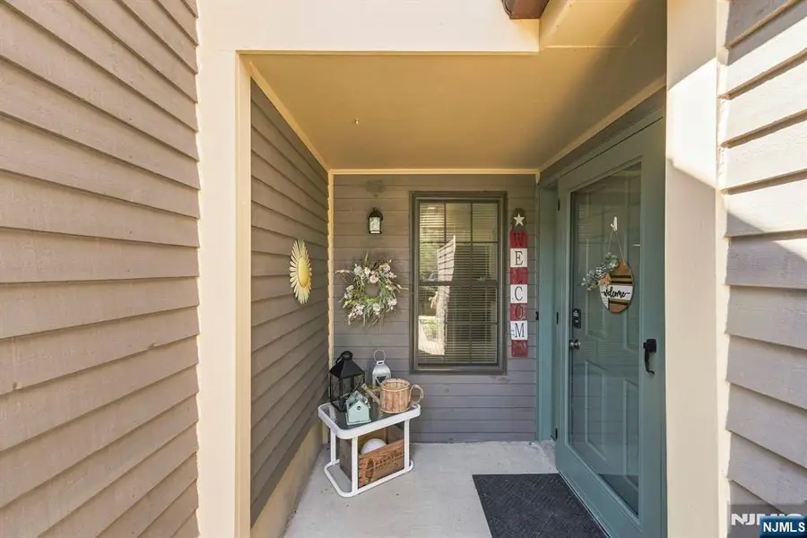 5C New Bedford Road, West Milford, NJ 07480 - #2