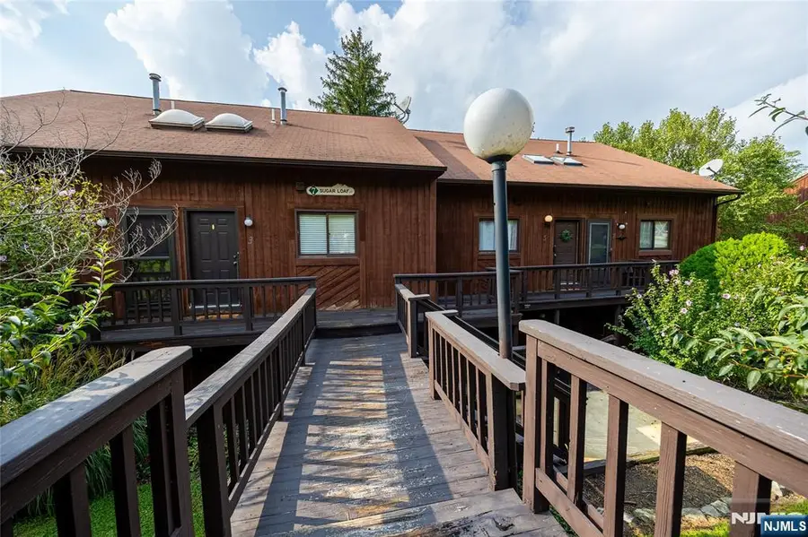 7 Sugar Loaf Court 5, Vernon, NJ 07462 - #2