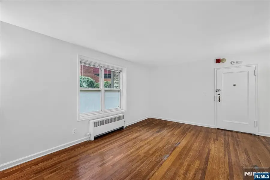 2330 Linwood Avenue 1C, Fort Lee, NJ 07024 - #3