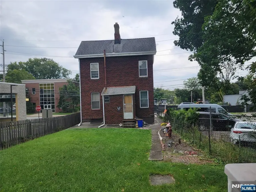 52 Goffle Road, Hawthorne, NJ 07506 - #3