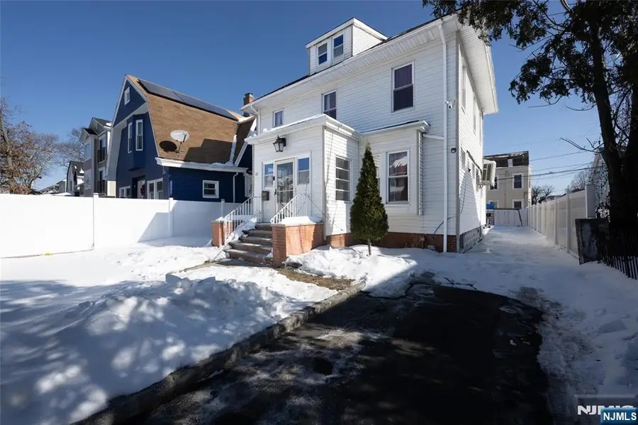32 Newfield Street, East Orange, NJ 07017 - #2