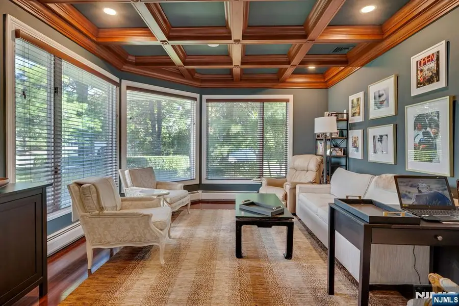 279 Barnstable, Wyckoff, NJ 07481 - #2