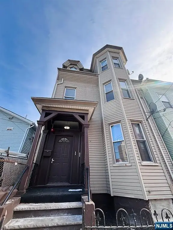 393 Straight Street, Paterson, NJ 07501