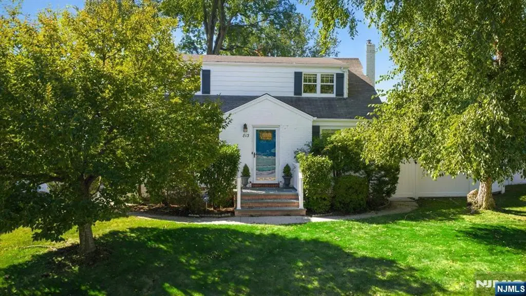 813 Ridgewood Avenue, Oradell, NJ 07649 - #1