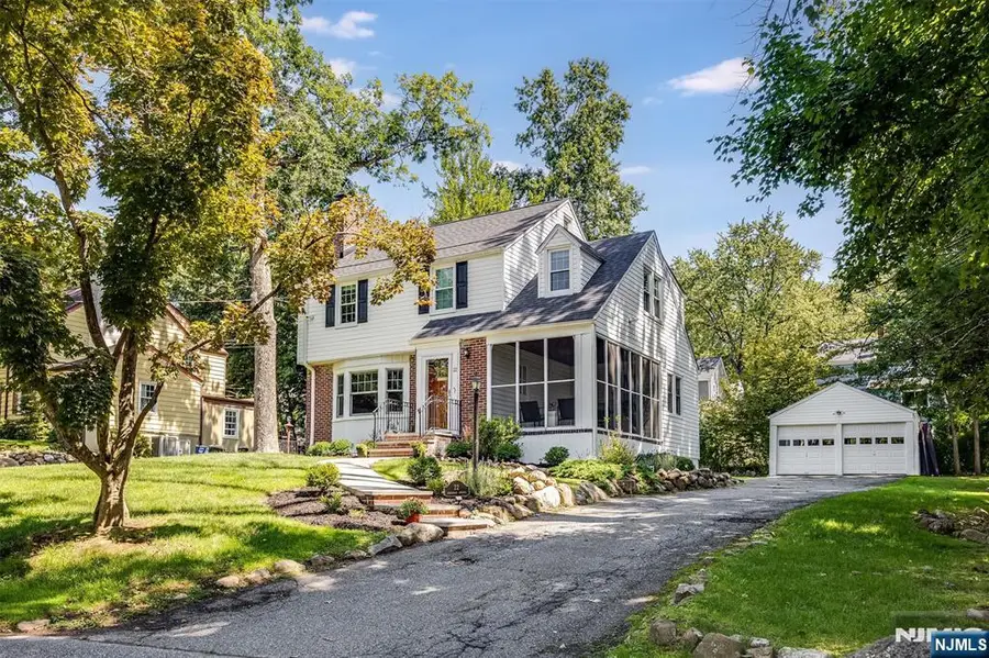 22 Sheridan Avenue, West Orange, NJ 07052 - #2