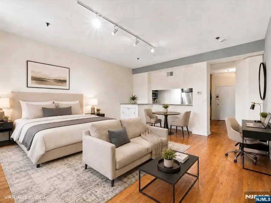 227 Columbus Drive 214b, Jersey City, NJ 07302 - #3