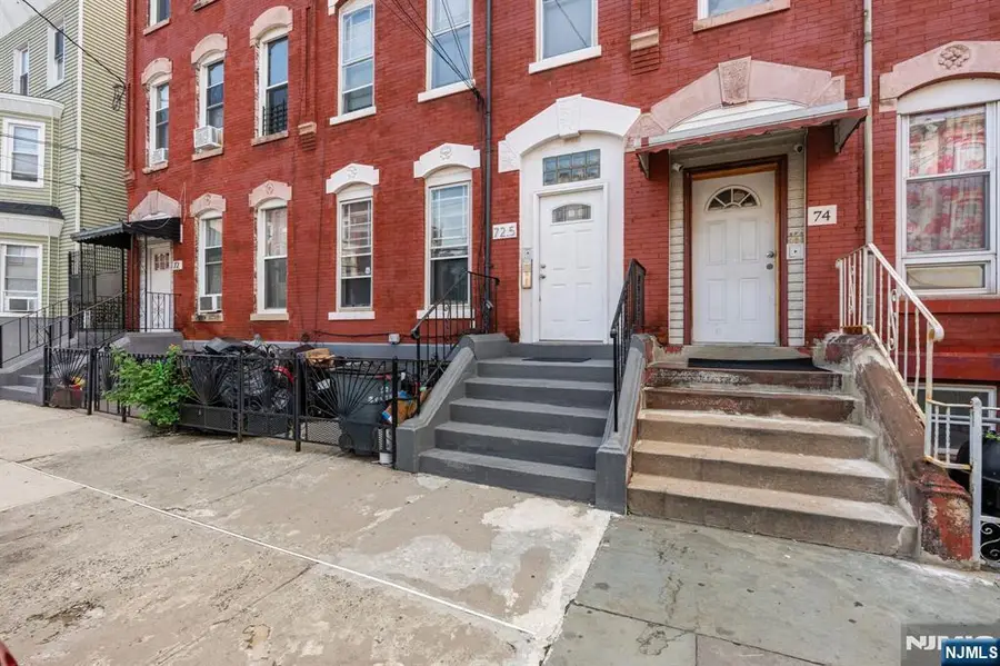 72 Columbia Street, Newark, NJ 07102 - #2
