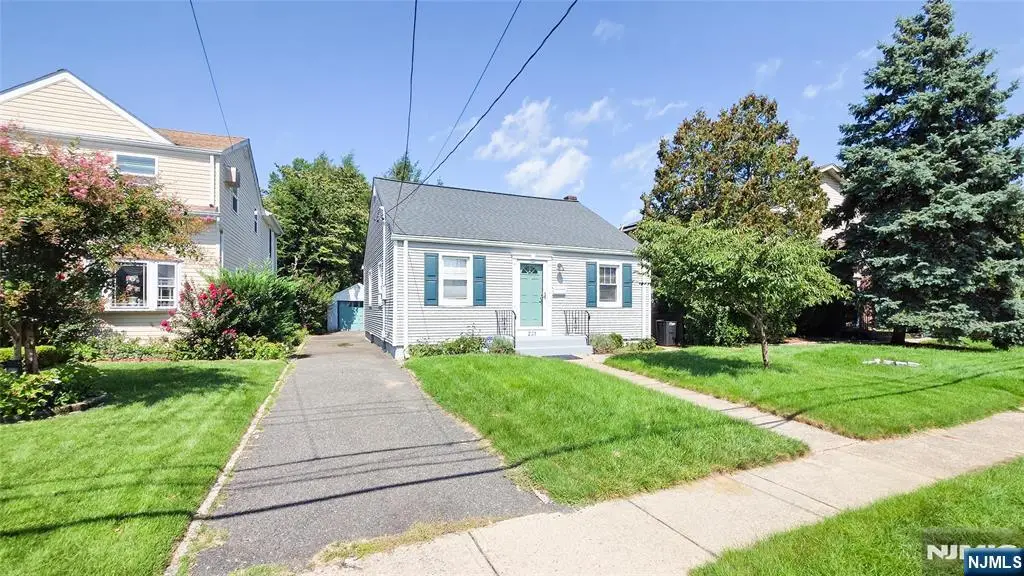 231 Linden Place, New Milford, NJ 07646 - #1