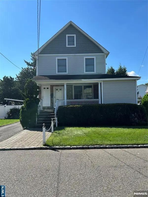 27 Druid Avenue, Dumont, NJ 07628