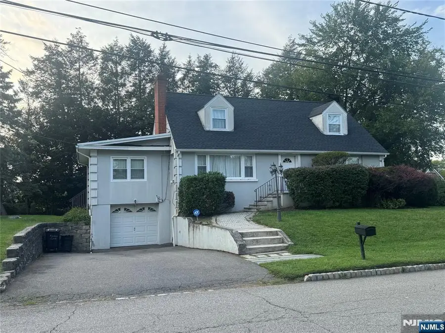 19 Debaun Avenue, West Caldwell, NJ 07006 - #2
