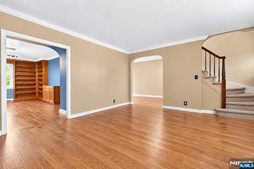 185 E Palisade Avenue D11B, Englewood, NJ 07631 - #1