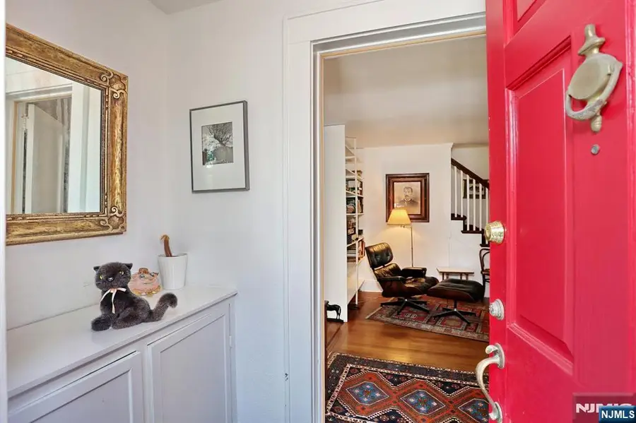 19 S Lyle Avenue, Tenafly, NJ 07670 - #3