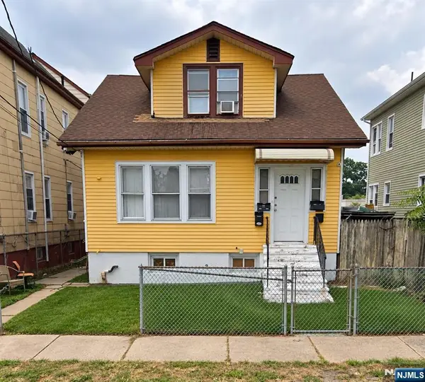85 N 11th Street, Paterson, NJ 07522