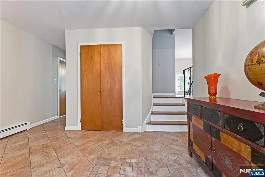 85 Tremont Terrace, Wanaque, NJ 07465 - #3
