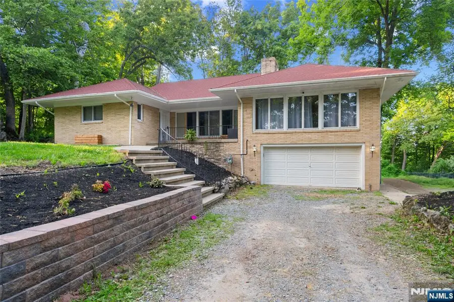 20 Bunn Road, Hamburg, NJ 07419 - #2