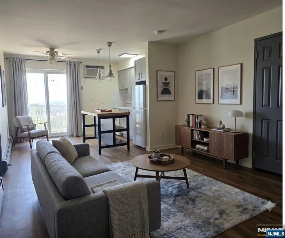 201 12th Street 19, Palisades Park, NJ 07650 - #1