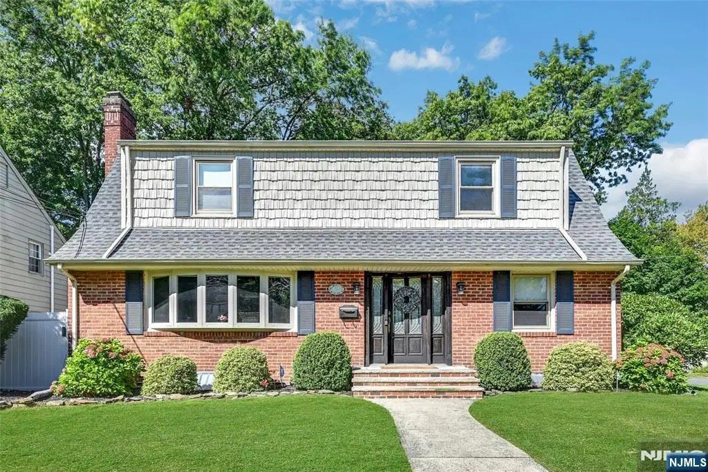1000 Alpine Drive, Teaneck, NJ 07666 - #1