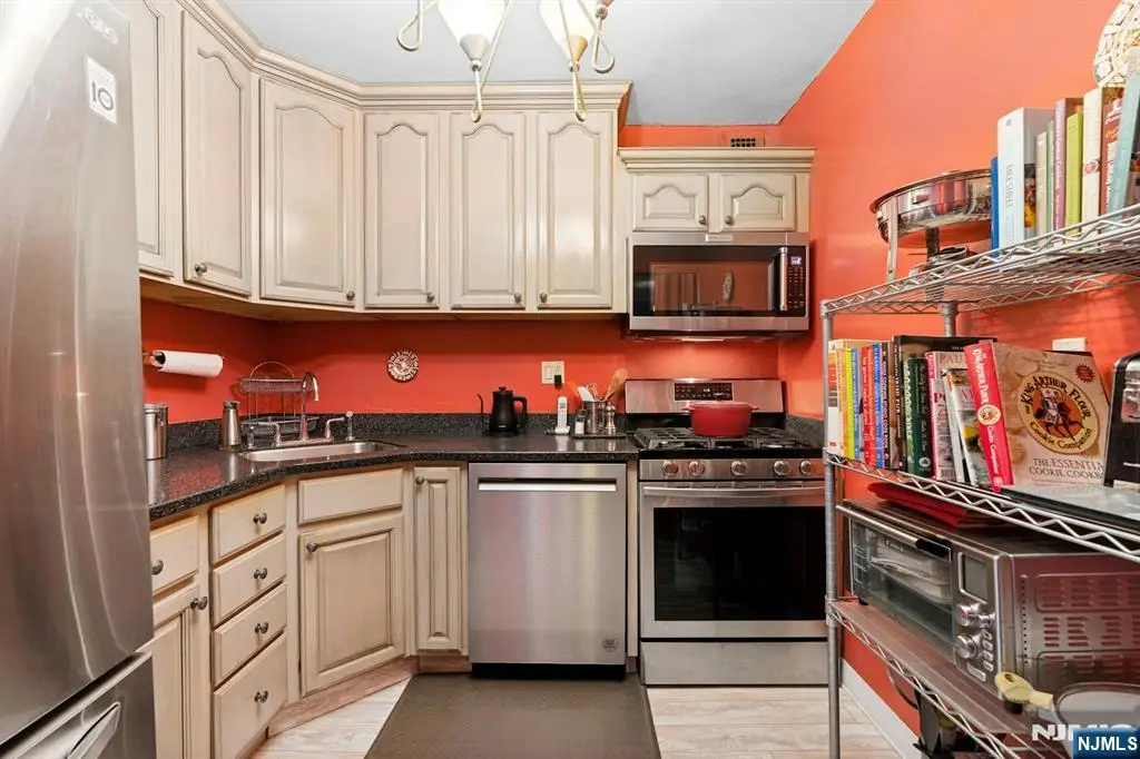 2100 Linwood Avenue 6C, Fort Lee, NJ 07024 - #1
