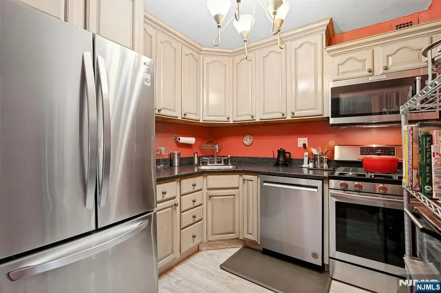 2100 Linwood Avenue 6C, Fort Lee, NJ 07024 - #2