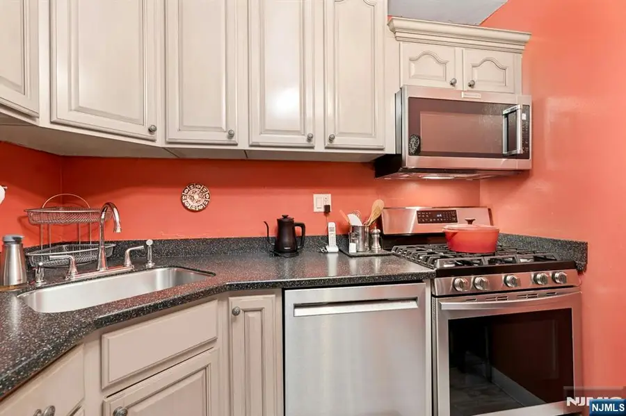 2100 Linwood Avenue 6C, Fort Lee, NJ 07024 - #3