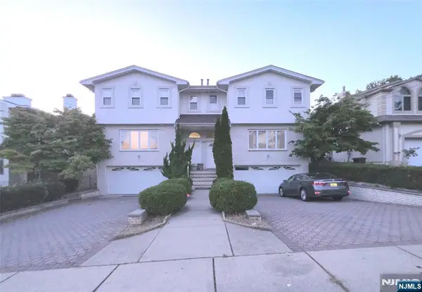 2461 Rossett Street, Fort Lee, NJ 07024