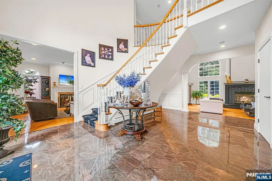 15 Bromley Court, Montville, NJ 07045 - #2