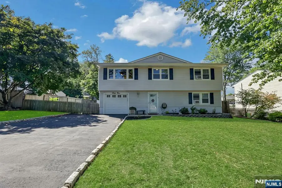 33 Van Buren Avenue, Westwood, NJ 07675 - #3