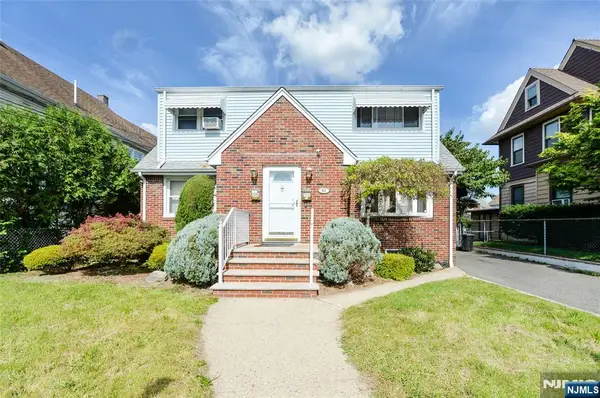 62 Knapp Avenue, Clifton, NJ 07011