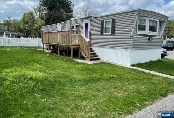 2 Ambassador Drive, Wayne, NJ 07470