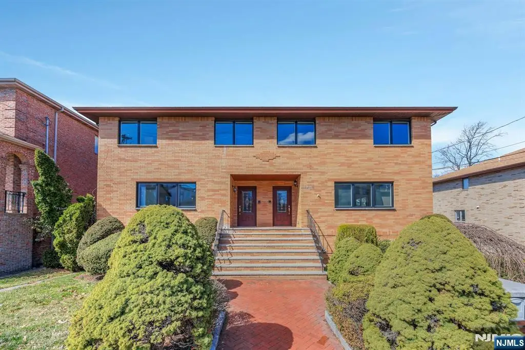 2413 Hammett Avenue, Fort Lee, NJ 07024 - #1