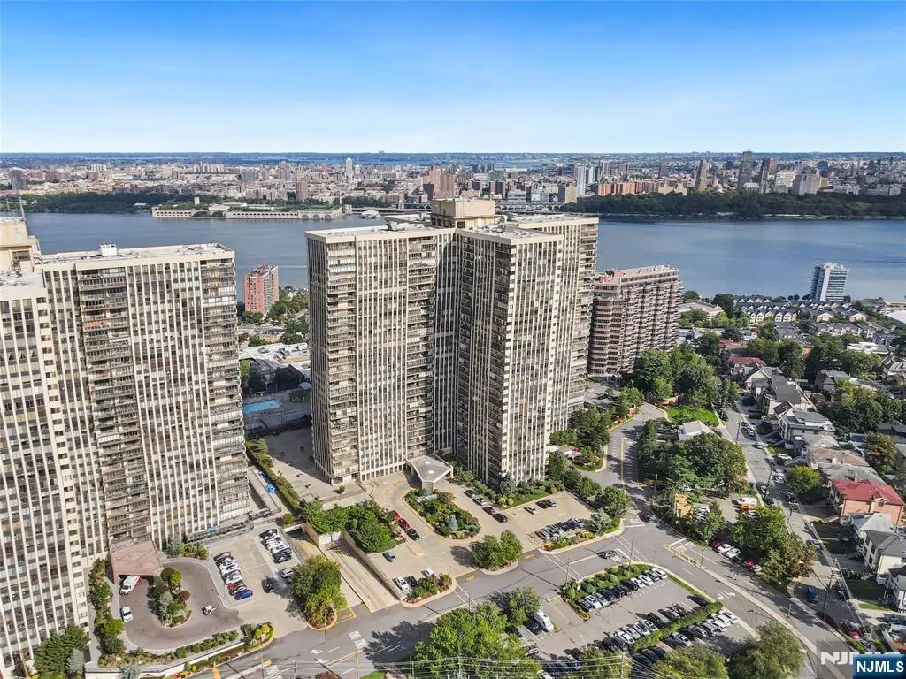 200 Winston Drive 1502, Cliffside Park, NJ 07010 - #1