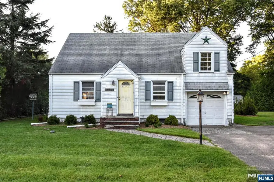 25 Stanley Court, North Haledon, NJ 07508 - #3