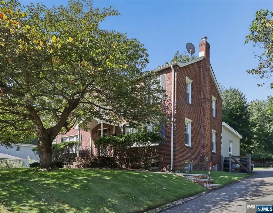 166 Crescent Avenue, Waldwick, NJ 07463 - #3