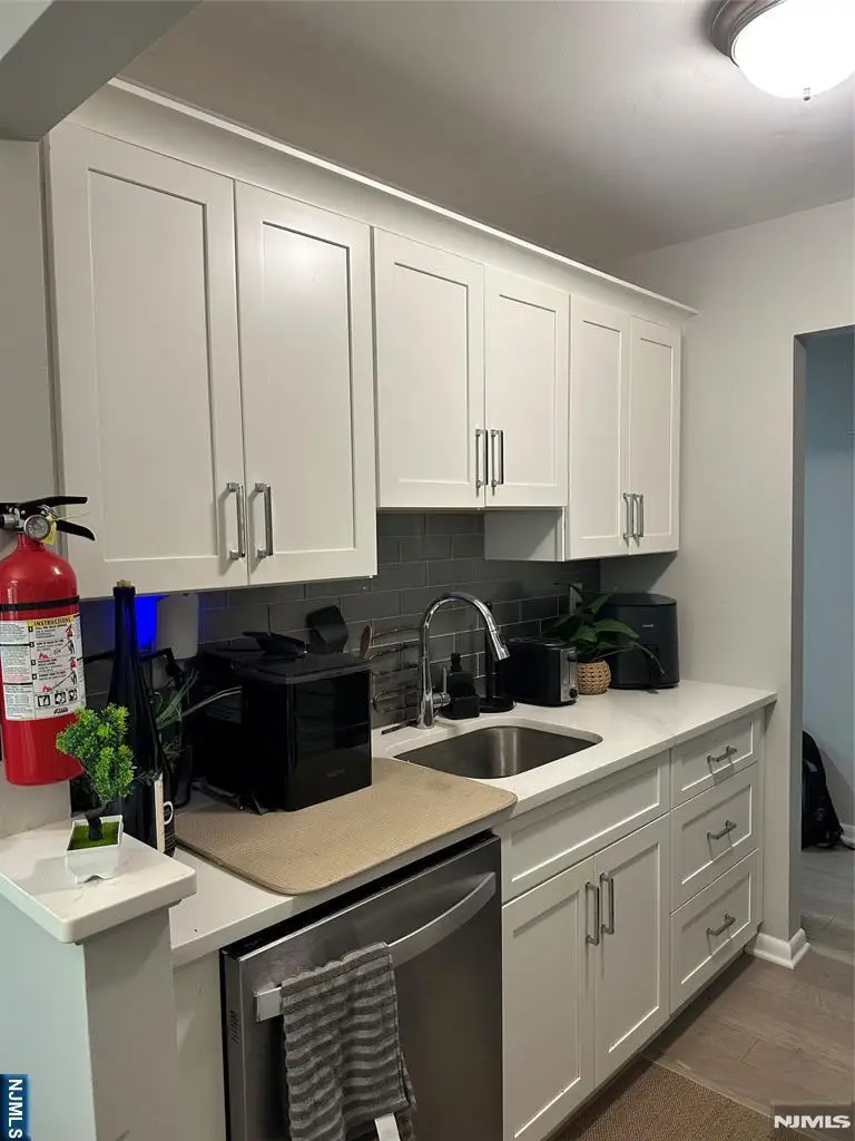 100 Pierson Miller F12, Pompton Lakes, NJ 07442 - #3