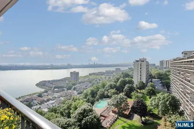 5 Horizon Road 1403, Fort Lee, NJ 07024 - #1