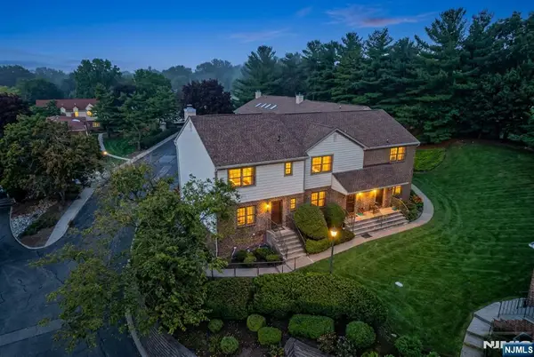 101 Oak Street E7, Oakland, NJ 07436