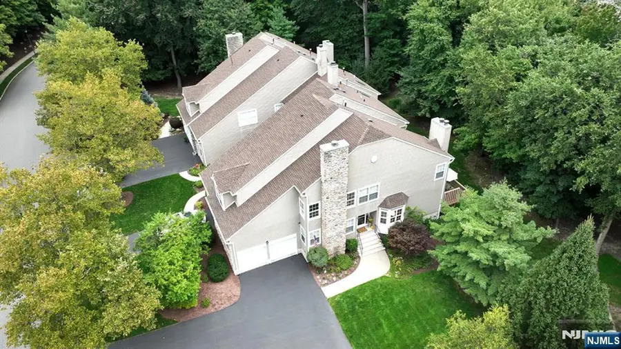 8 Hunter Road, North Haledon, NJ 07508 - #2