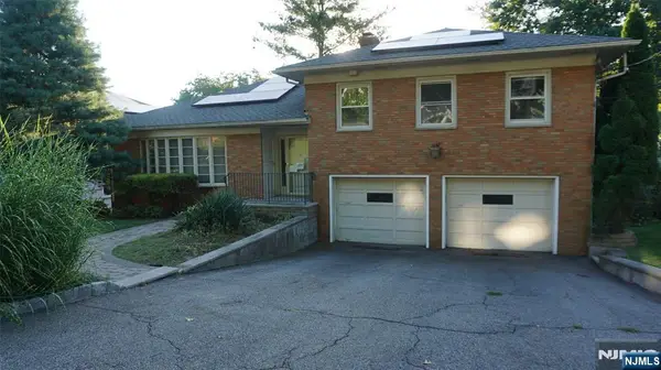 8 S Mountain Way, West Orange, NJ 07052