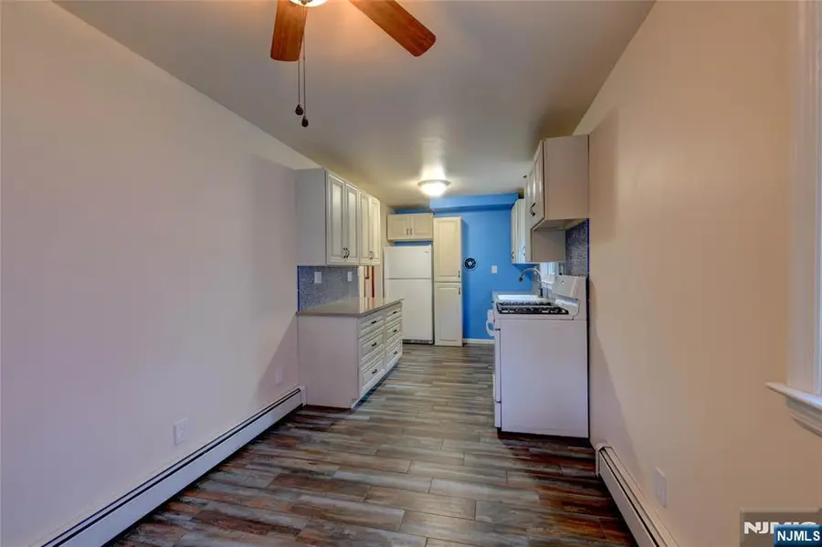 39 Sunset, Pequannock, NJ 07444 - #3
