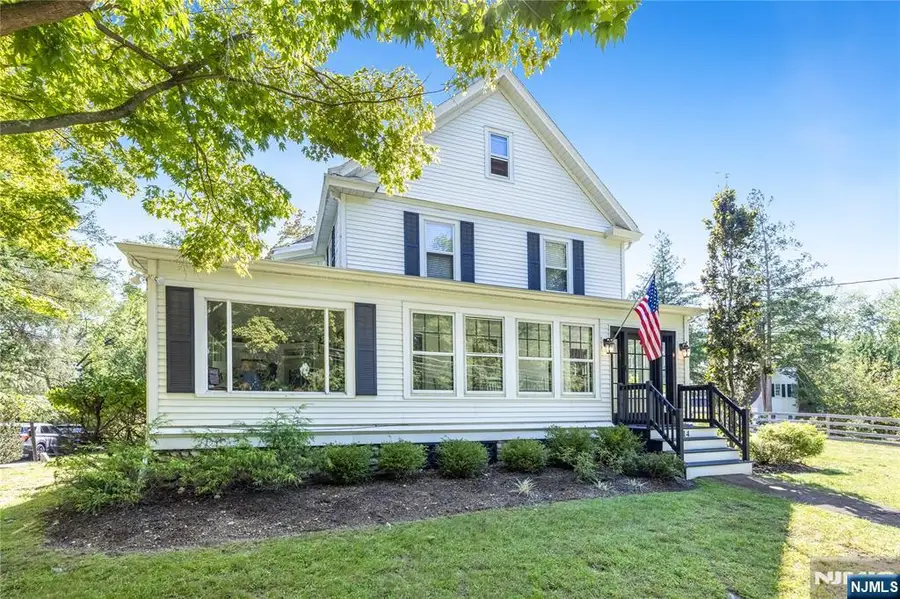 414 Franklin Avenue, Wyckoff, NJ 07481 - #2
