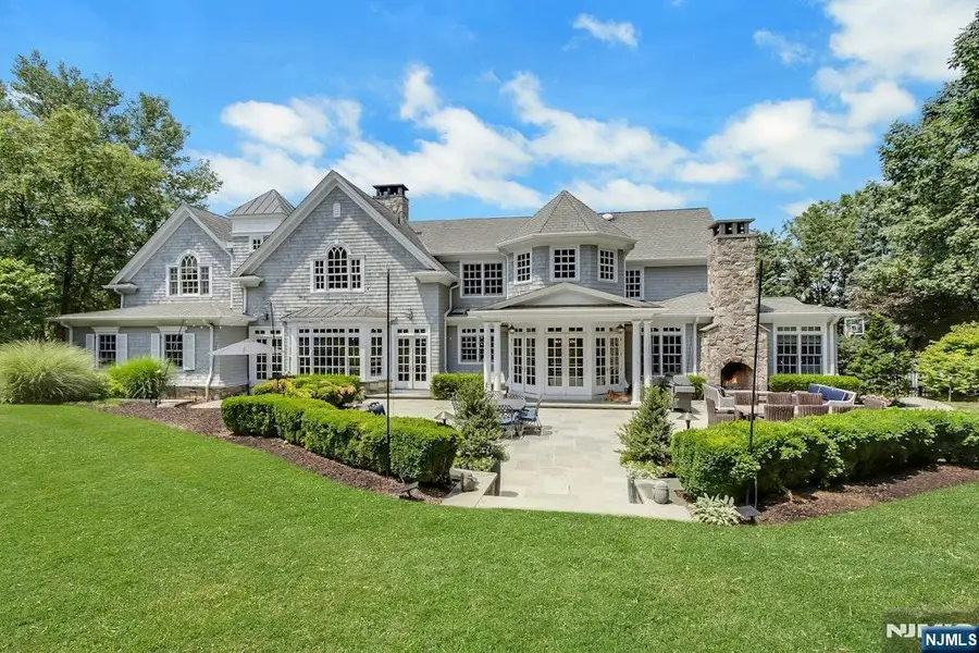 29 McGrath Drive, Cresskill, NJ 07626 - #3