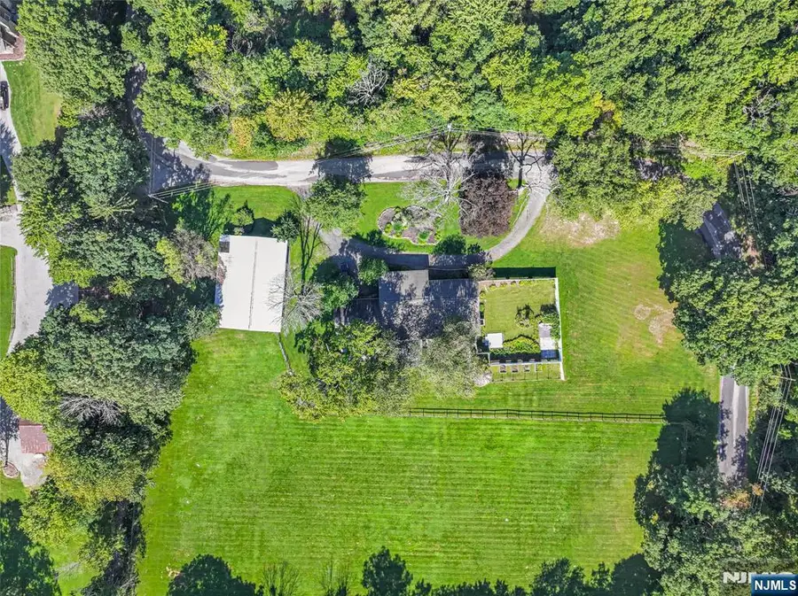 76 Glen Road, Wantage, NJ 07461 - #2