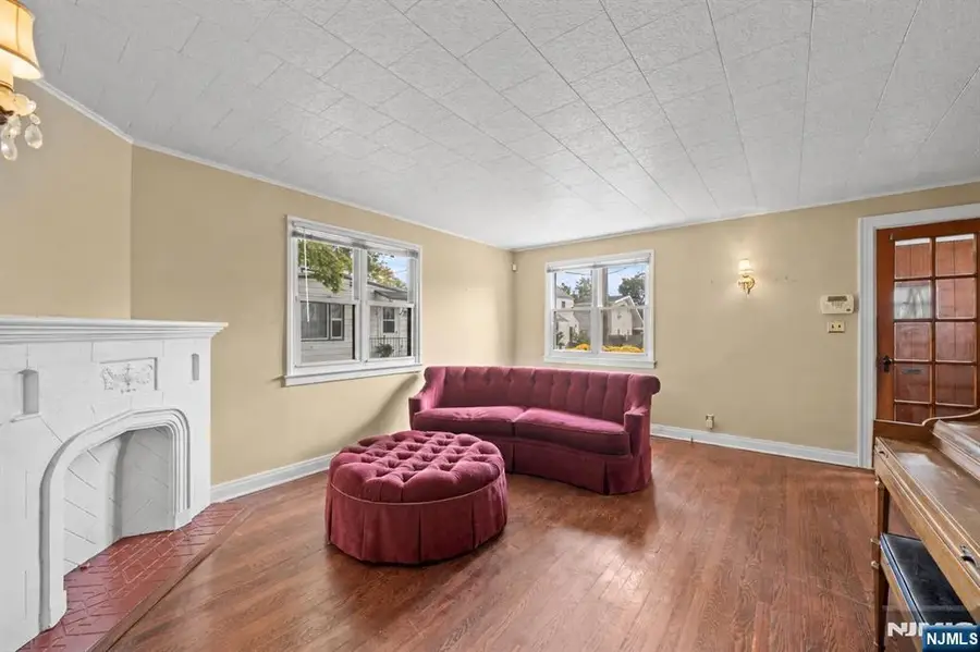 10 Sussex Road, Clifton, NJ 07012 - #2