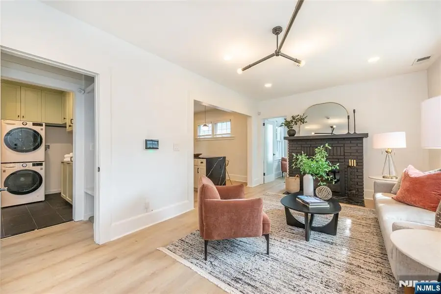 33 Waverly Terrace, Bloomfield, NJ 07003 - #3