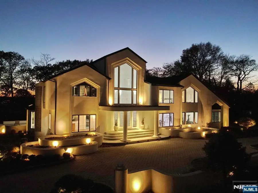 23 Rio Vista Drive, Alpine, NJ 07620 - #2